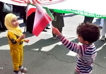 حضور پرشور مردم در راهپیمایی 22 بهمن 