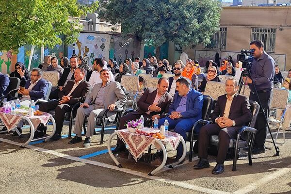 جشن شکوفه‌ها؛ نقطه آغاز مهر و علم‌آموزی
