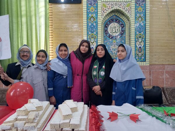 جشن باشکوهی به مناسبت ایام الله دهه  فجر در حسینیه شهر بار