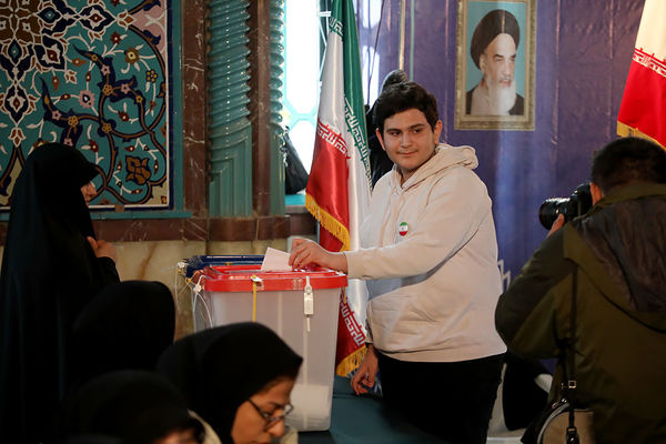 انتخابات 1402 در حسینیه ارشاد