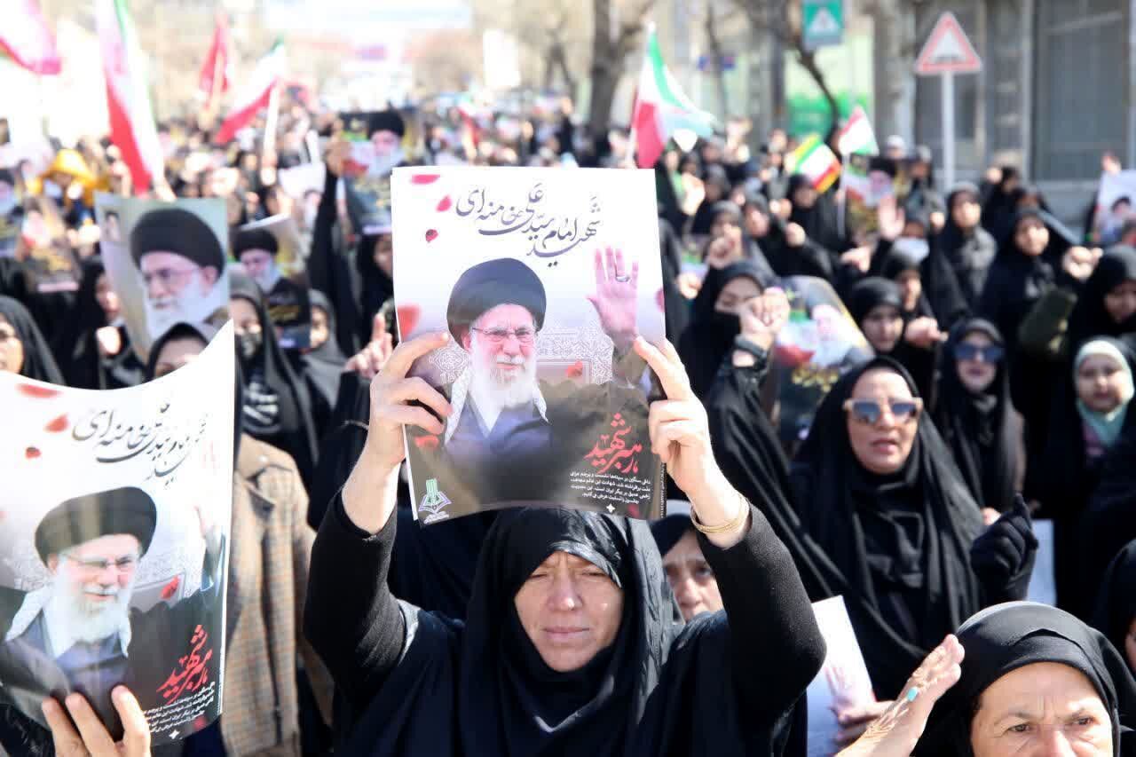 خروش و گردهمایی پرشور مردمی در اسدآباد