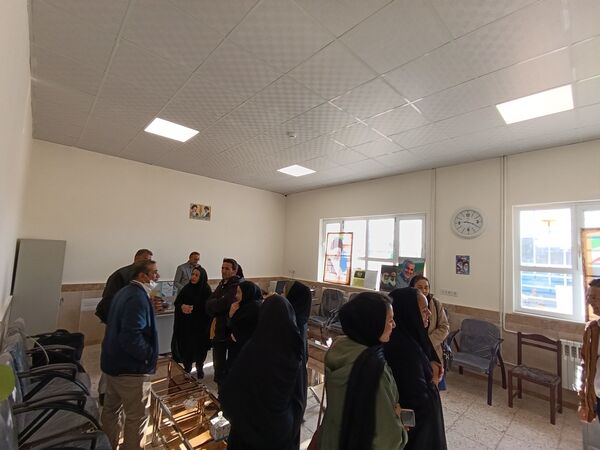 جلسه انجمن اولیا و مربیان آموزشگاه نمونه دولتی مرحوم طاووسی