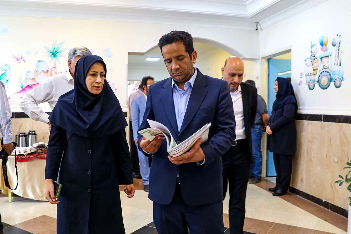 بازدید مدیرکل آموزش‌وپرورش کرمان از مجتمع آموزشی «اندیشه هوشمند ارگ»