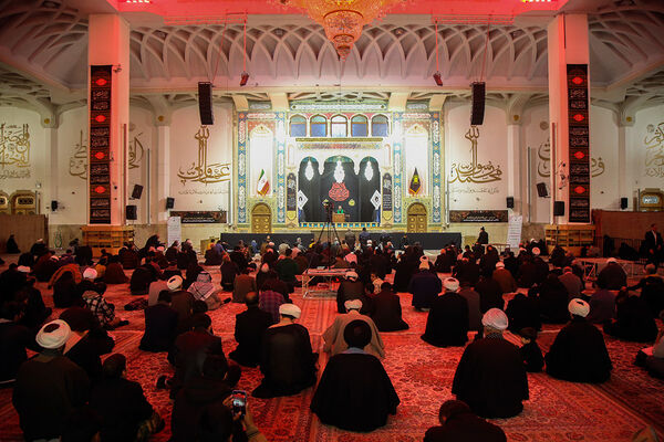 مراسم عزاداری سالروز شهادت امام هادی(ع) در حرم حضرت معصومه(س)