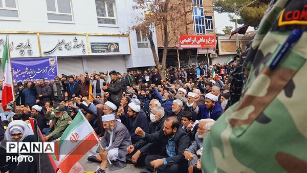 حضور حماسی فرهنگیان، دانش آموزان و مردم ولایت مدار در راهپیمایی روز جهانی قدس 
