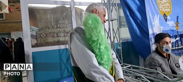 برپایی قرارگاه پزشکی و خدماتی کانون خدمت رضوی در امامزاده حسن کرج 