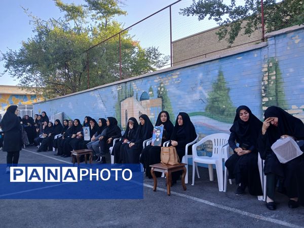 مدرسه دخترانه رقیه بدیعی میزبان شهید گمنام 