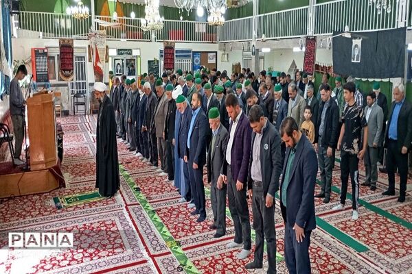 اقامه نماز عبادی سیاسی جمعه در آخرین هفته فروردین ماه 