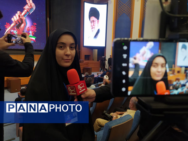 حضور اعضای پانای قم در مراسم روز خبرنگار