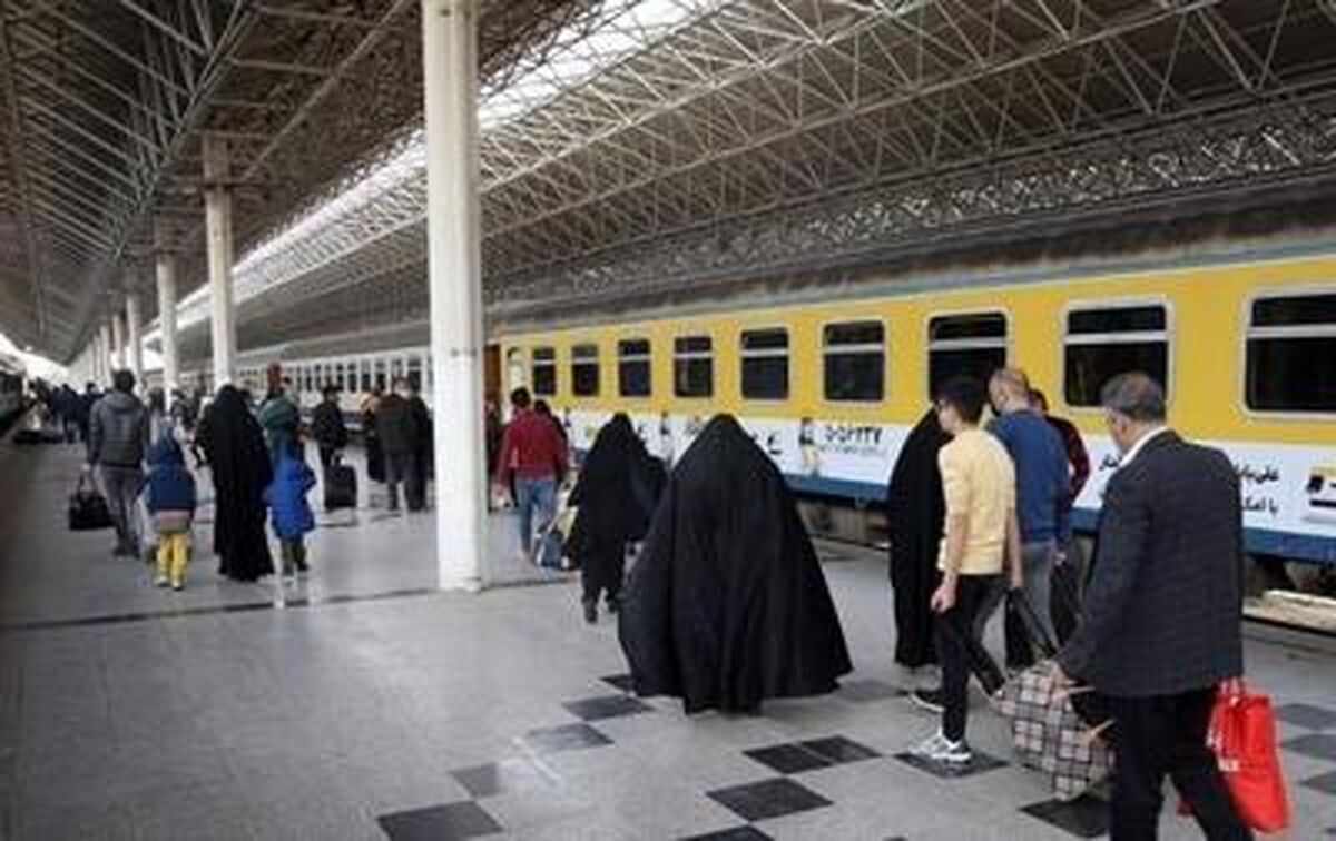 آغاز پیش‌فروش بلیت‌ قطارهای اردیبهشت ماه