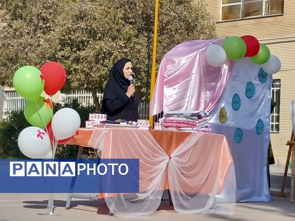 مراسم ولایت حضرت زینب در دبیرستان دخترانه فرهیختگان 