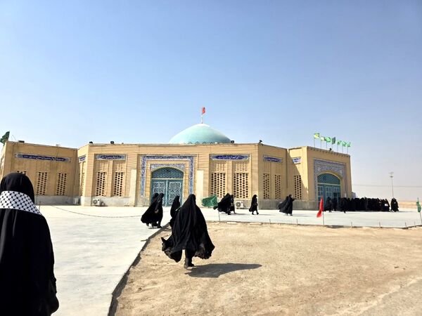 سفر معنوی راهیان نور دانش‌آموزان دبیرستان دخترانه خلیلی یزد
