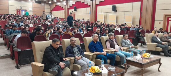همایش تجلیل از طلایه‌داران مرکز پرورش استعدادهای درخشان علامه‌حلی شهرستان ملارد