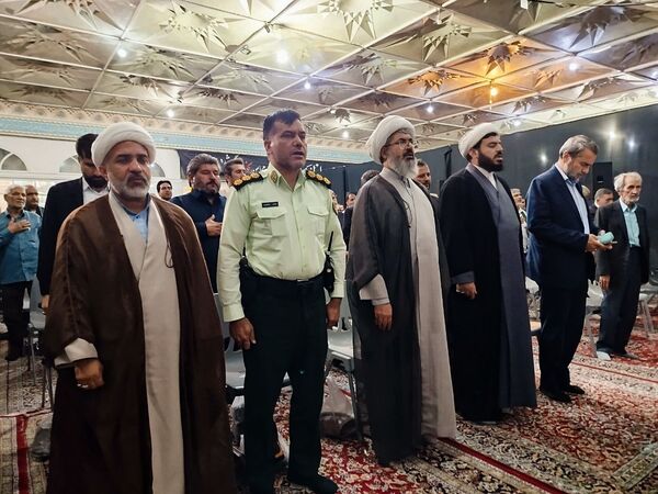 همایش مسئولین هیات مذهبی و مداحان اهل بیت علیهم السلام در شهرستان کاشمر