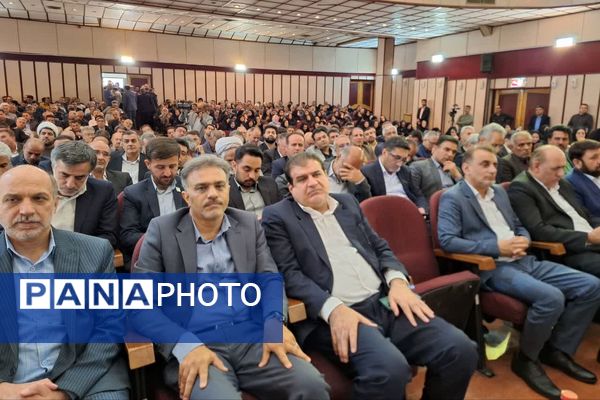 آیین تکریم و معارفه مدیرکل آموزش و پرورش فارس