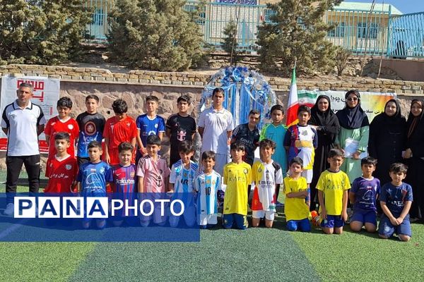 اجرای سلسله برنامه های «طرح میدان پویا» در دبستان استاد شهریار پردیس 