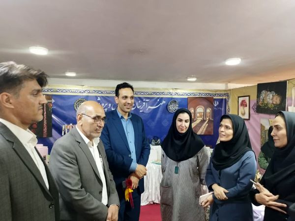  شانزدهمین نمایشگاه صنایع دستی یزد