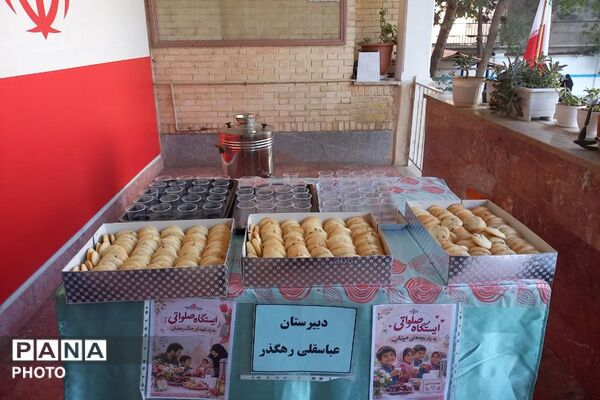 جشن میلاد بانوی صبر و شکوه در مدرسه عباسقلی رهگذر