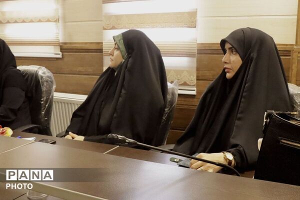 نشست ویژه راهبران آموزشی با رئیس آموزش و پرورش شهرستان پاکدشت 