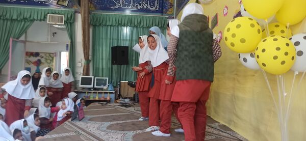 جشن روز کودک در دبستان حضرت رقیه (س) بیرجند