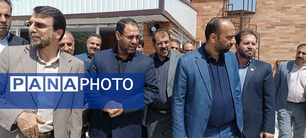 جهت افتتاح پروژه‌های عمرانی در همدان