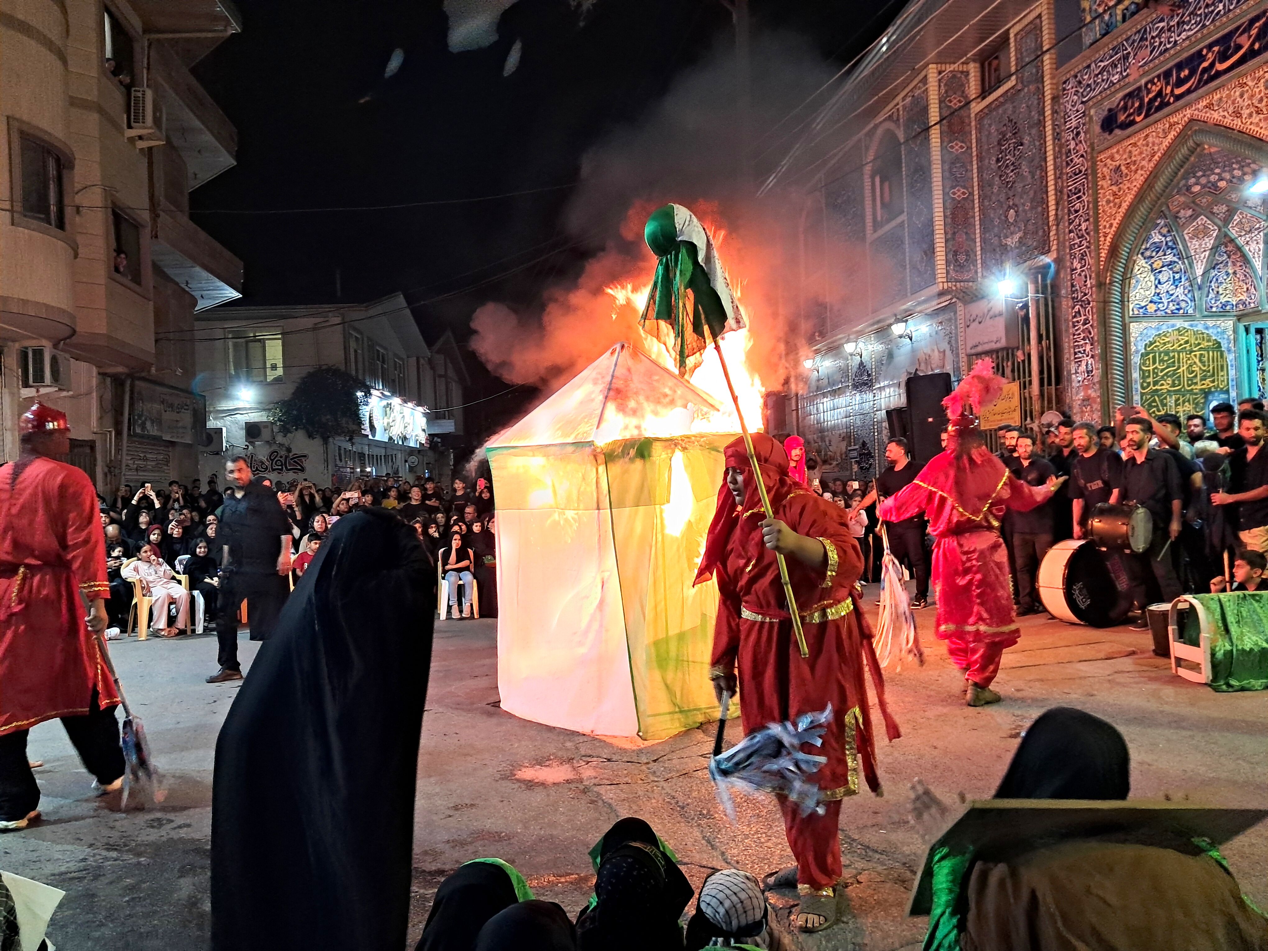 آیین خیمه سوزان در مسجد ابوالفضل قائمشهر