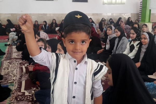 نسیم شادی شعبان در مسجد حضرت رسول اکرم(ص) وزیدن گرفت