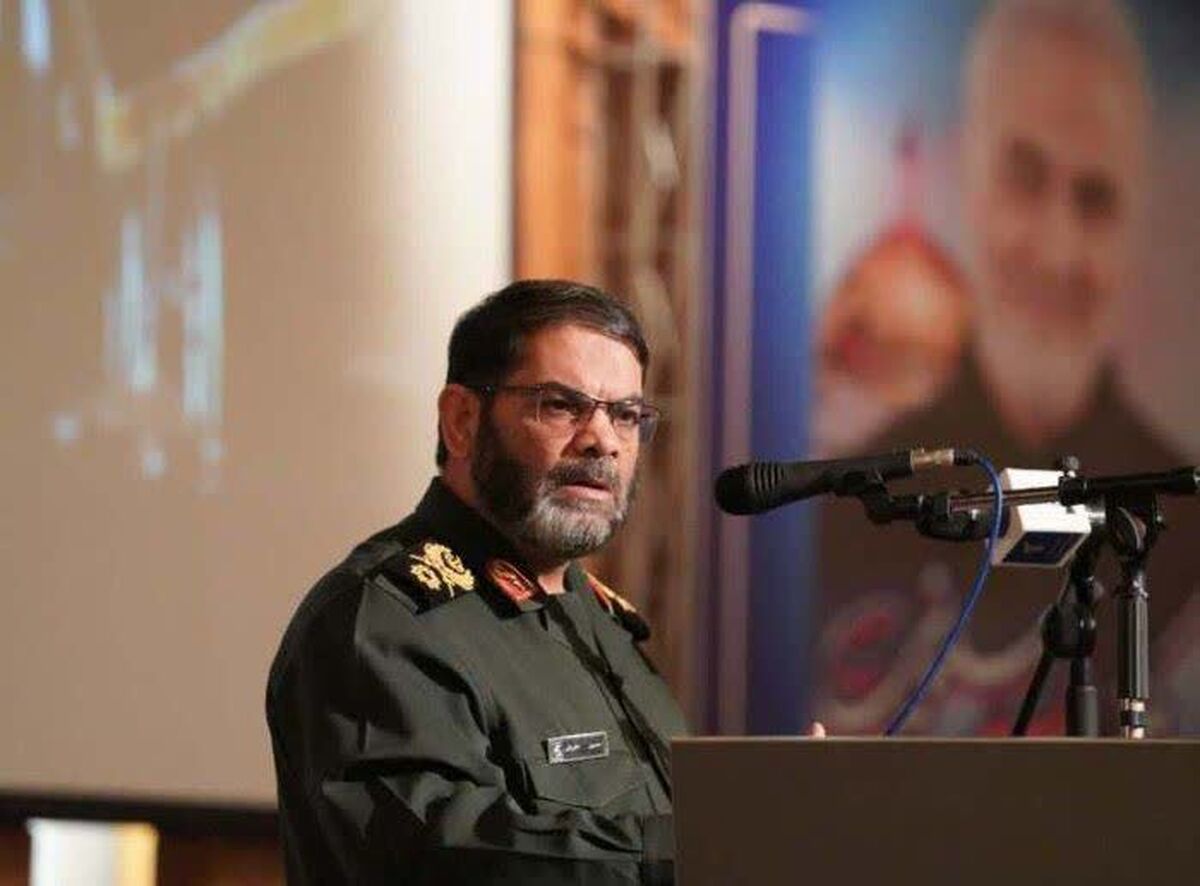 شهیدان فرهنگ عاشورا را در دفاع مقدس زنده کردند
