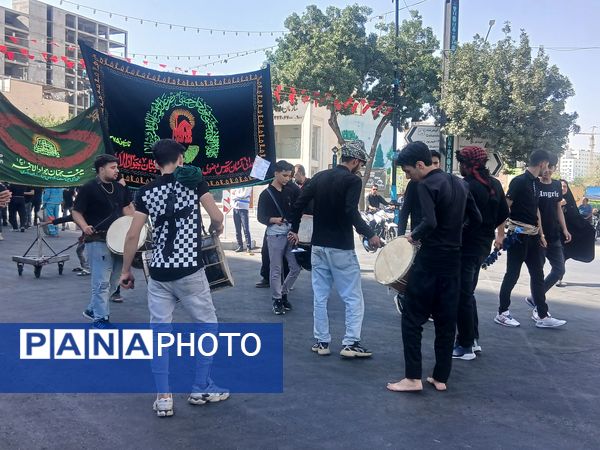 حال و هوای مشهدالرضا در روز عاشورای حسینی