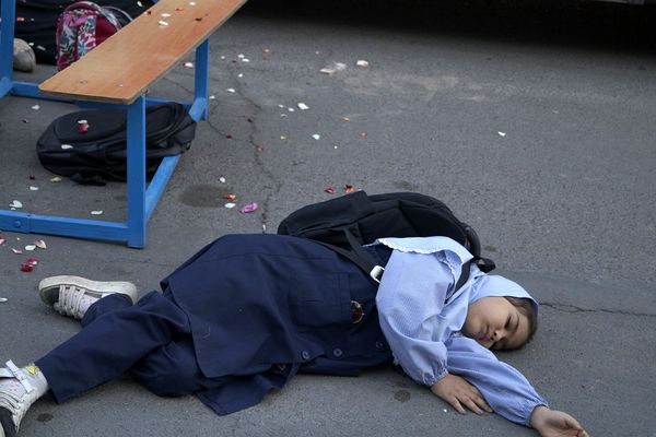 اتوبوس نمایش میناب ۱۶۸ در قرچک
