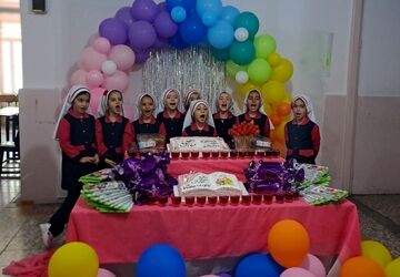 آموزگار پایه اول بودن، سخت اما لذت‌بخش است