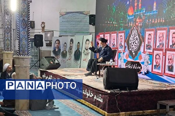 یادواره شهدای جبهه مقاومت در مسجد امام حسین(ع) فیروزکوه 