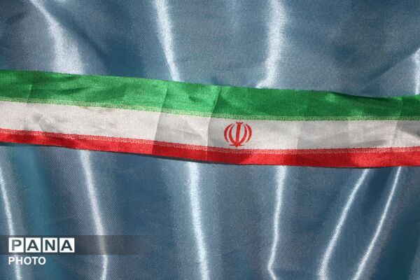 برپایی ایستگاه سواد رسانه در فهرج همزمان با اجتماع شبانه مردمی