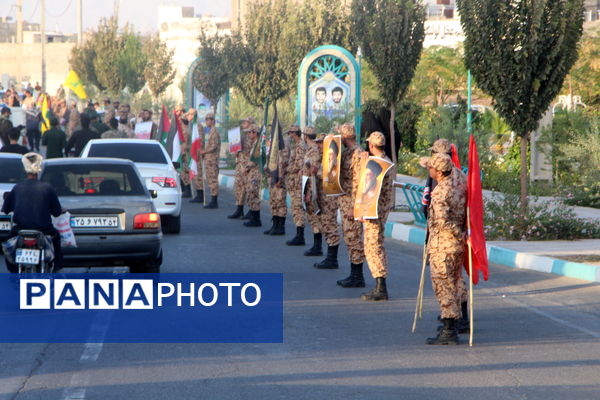 حمایت از مقاومت اسلامی لبنان و غزه و تشکیل زنجیره انسانی در یزد 
