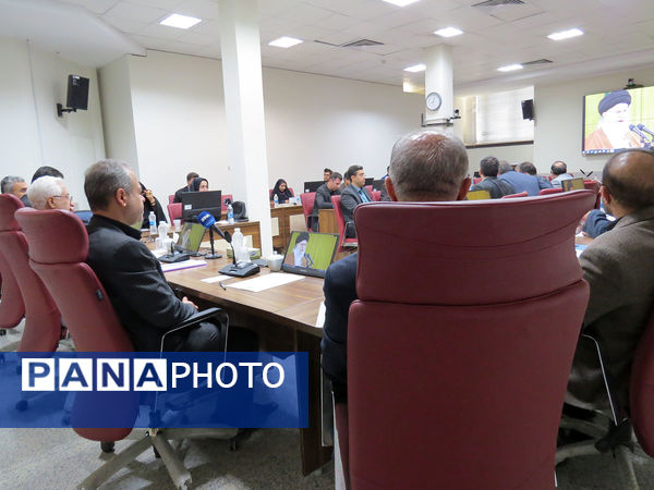 برگزاری شورای معاونان آموزش و پرورش با حضور استاندار 