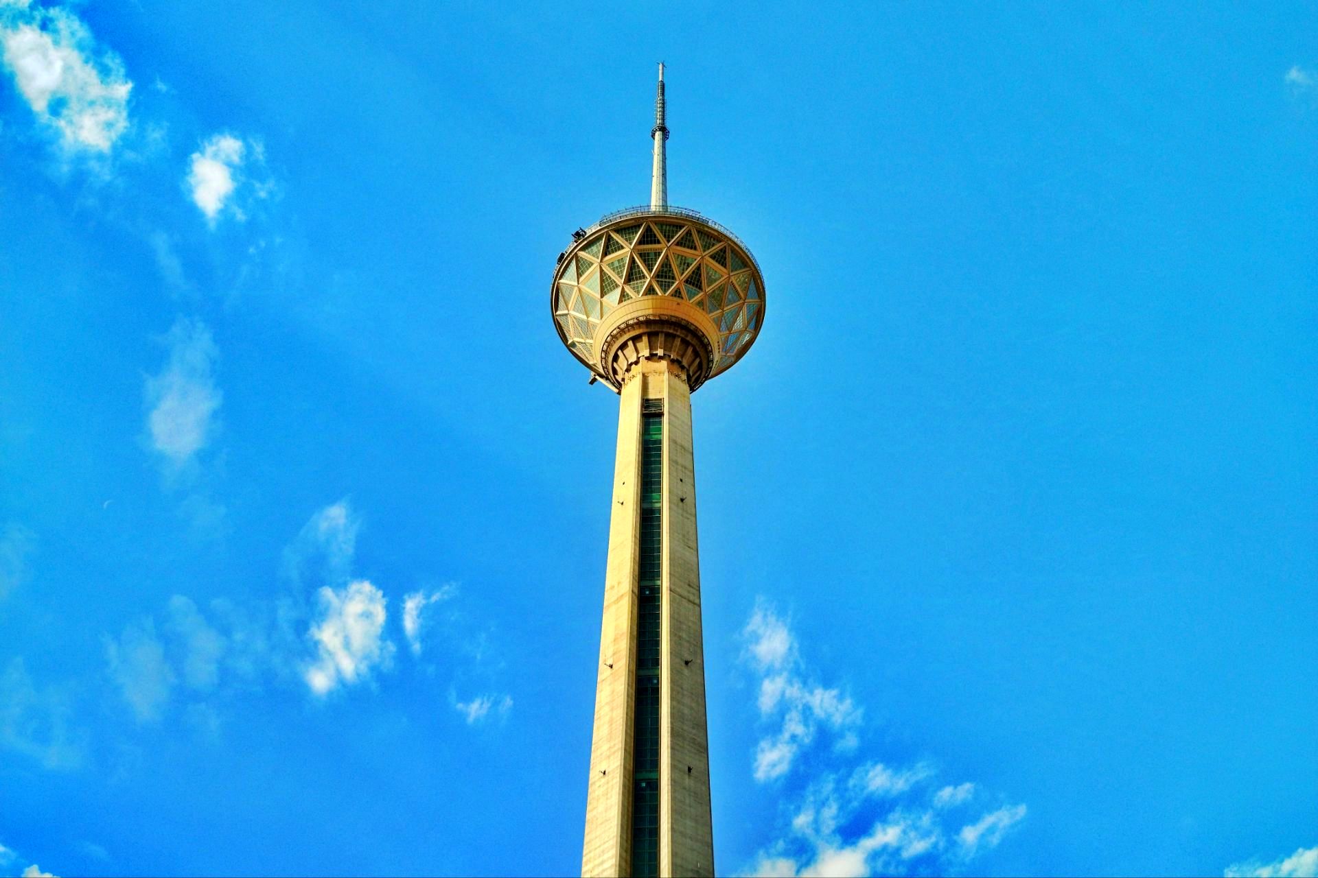 افسانه‌ هایی که رنگ حقیقت گرفت