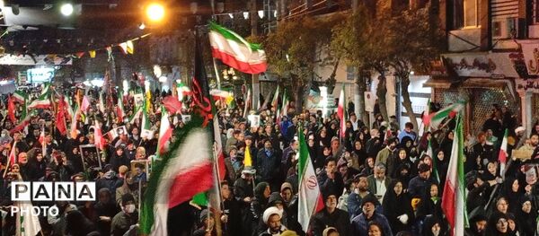 اجتماع مردم ملایر و تجدید بیعت با آرمان‌های انقلاب