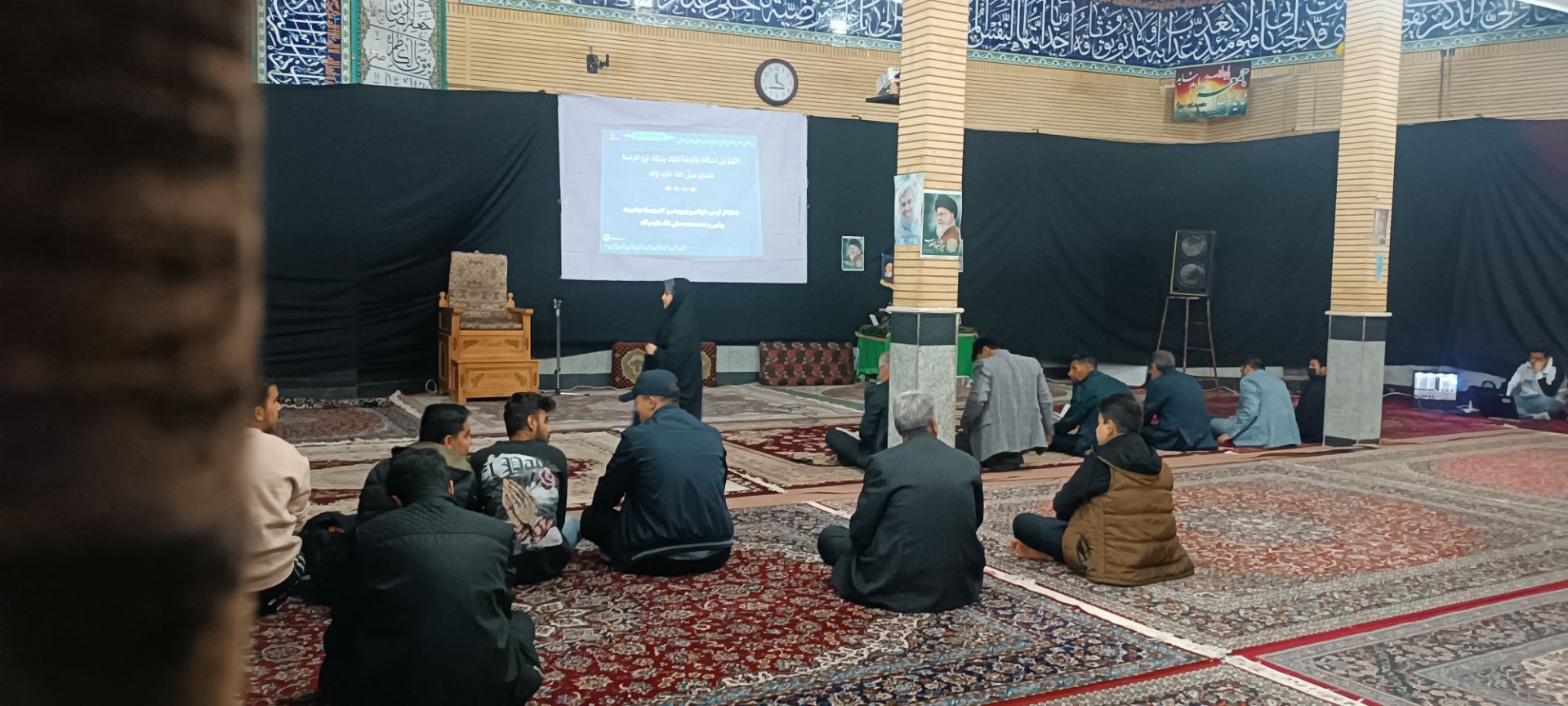 مراسم احیاء سومین شب قدر در مسجد امام حسین(ع) شهرستان پلدختر 