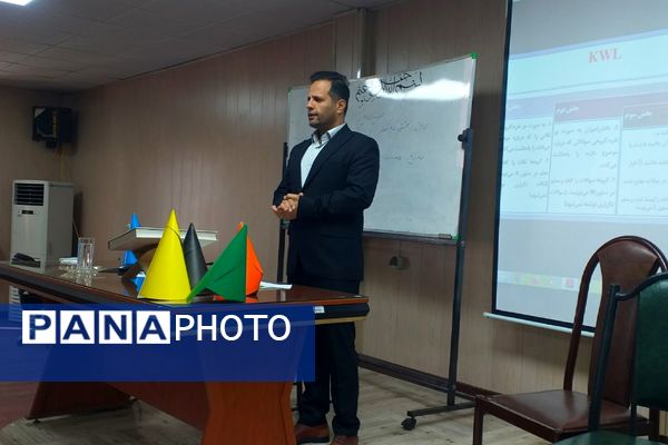 برگزاری دوره توانمند سازی سربازمعلمان و طلاب وظیفه قطب ۳ به میزبانی ملارد