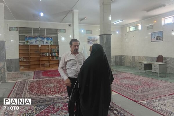 بازدید از نمازخانه مدارس ناحیه دو شهرری 