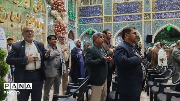 محفل انس با قرآن و زندگی با آیه ها در نیشابور 