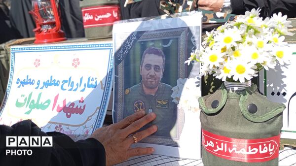 شهید عالی بر دوش هم استانی های خود تشیع شد 