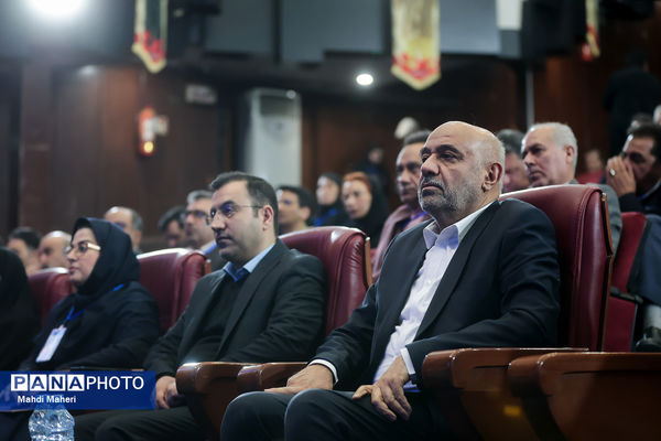  همایش همدلی برای ایران ماهر 