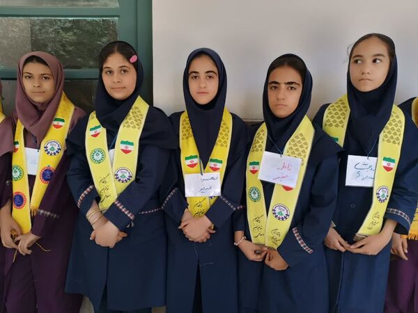 اردوی تشکیلاتی یاور مربیان پیشتاز دختران مقطع متوسطه اول ناحیه یک یزد