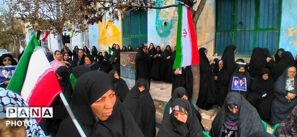 مراسم اربعین رهبر شهید و شهدای جنگ‌ رمضان در روستای توچغاز شهرستان ملایر