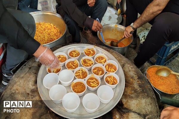 هئیت عزاداری مسجد جامع شهربار نیشابور در روز تاسوعای حسینی 