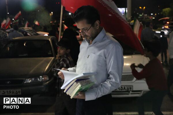 موج هفتاد و یکم حماسه سازی مردم قهرمان یزد