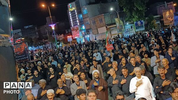 خروش حسینیان در کوهدشت؛ طنین سوگ در میدان امام خمینی(ره)
