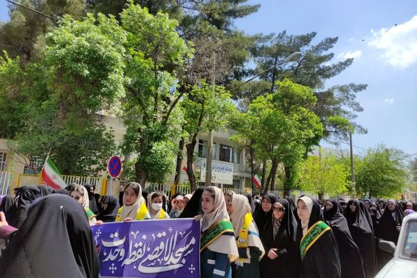 حضور حماسی مردم زرقان در راهپیمایی روز قدس