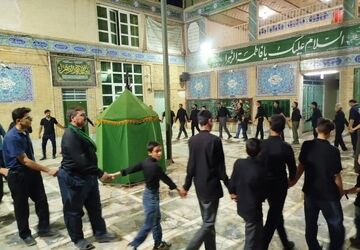  آیین سنتی «یاران عزای کیست» در زارچ